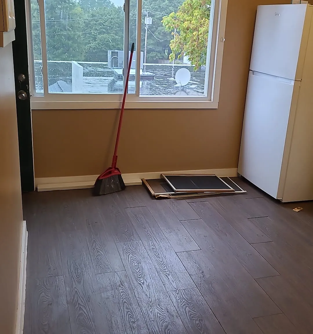 2 bed, $1,325 — Photo 2