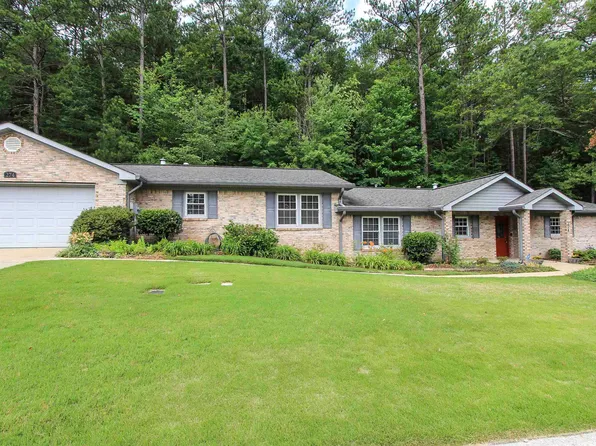 274 Avery Dr, Anniston, AL 36205