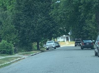 1 Kenilworth Rd, Worcester, MA 01602