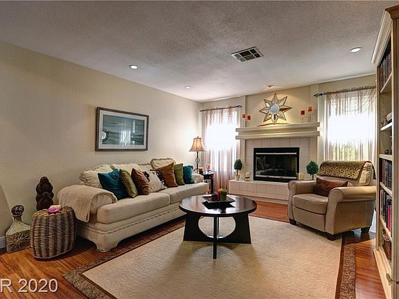 5th image of 2325 Jasmine Garden Dr
