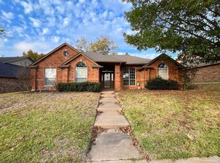 1513 Columbus Dr, Rowlett, TX 75089