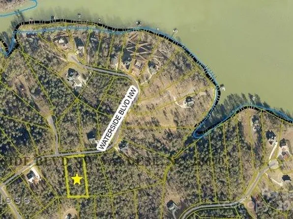 2376 Waterside Blvd NW, Valdese, NC 28690