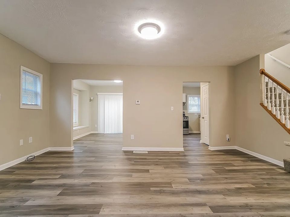 1st image of 1112 Winton Ave #2