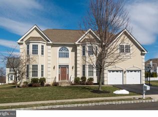 29 Morning Glory Way, Huntingdon Valley, PA 19006