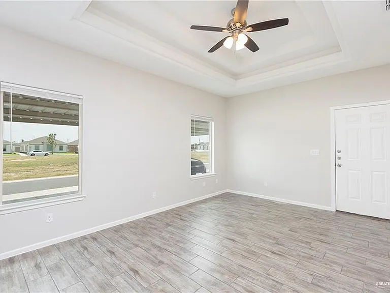 5905 Sandpiper Ave #3 — Photo 4