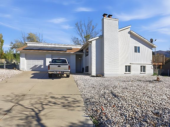 4th image of 3306 N Fairfield Rd