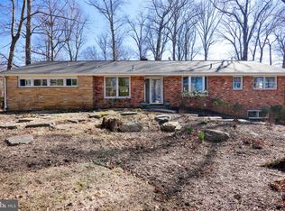9608 Sunset Dr, Rockville, MD 20850