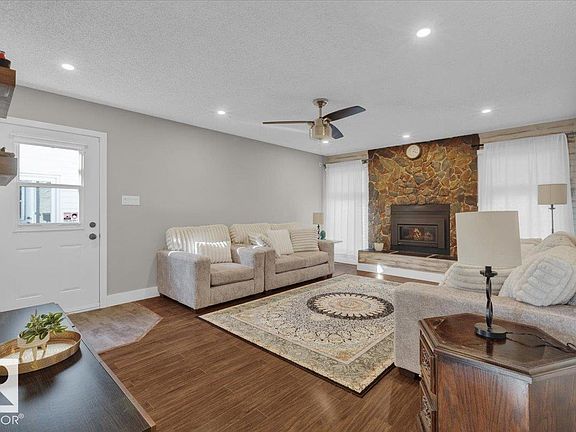 2nd image of 3515 20th Ave NW