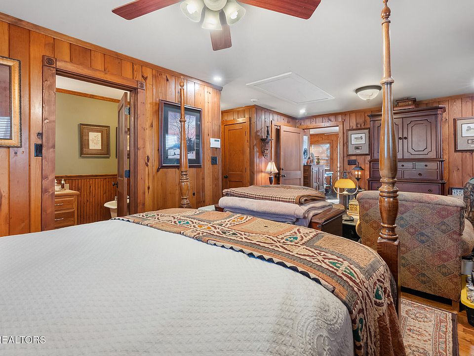 16th image of this home