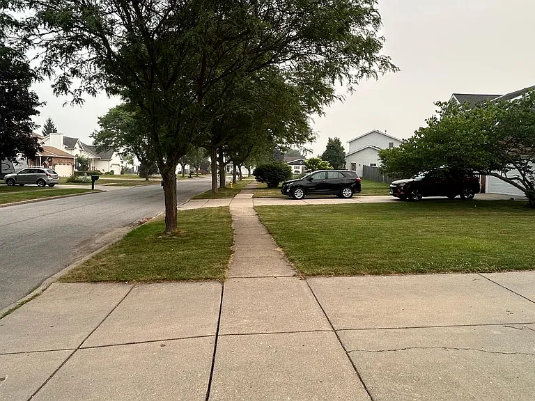 5 Montauk Ln #L — Photo 12
