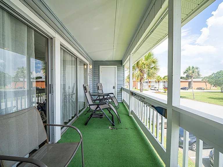 Gulf Terrace Dr — Photo 13