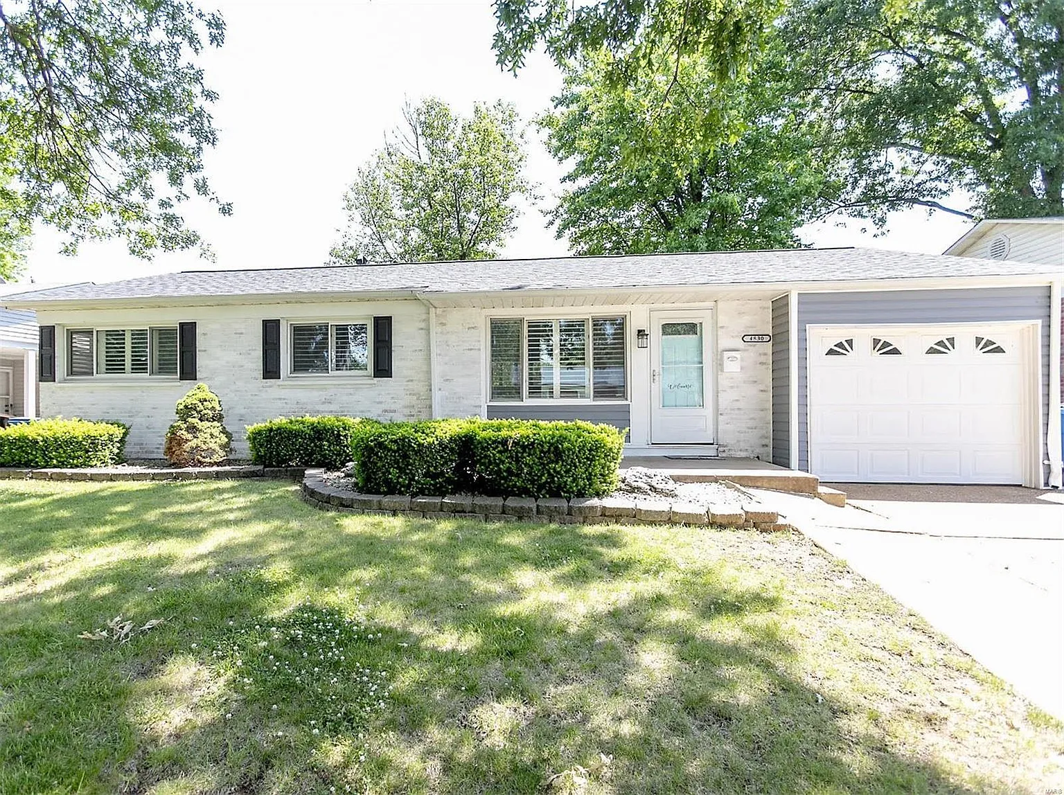 4830 Mohegan Dr photo 1