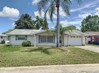 7919 Raintree Dr, New Port Richey, FL 34653