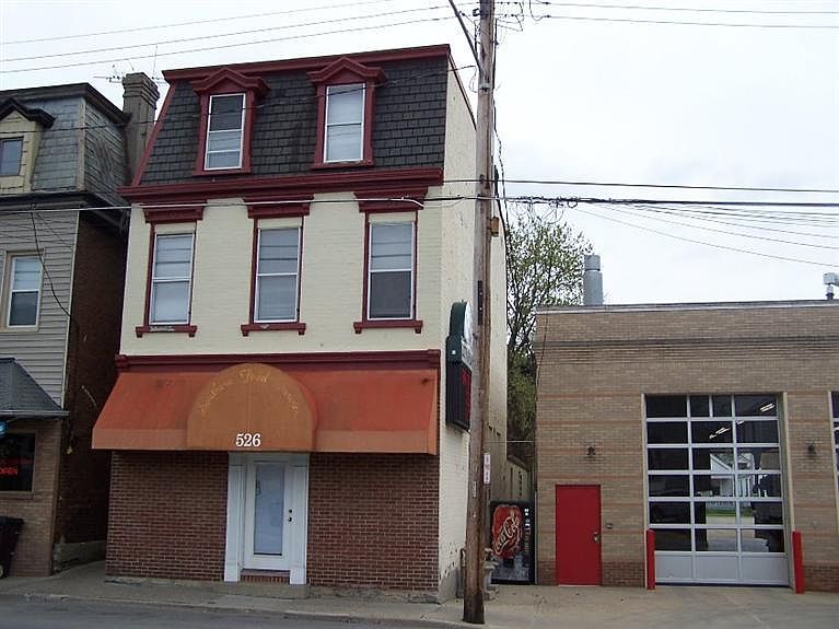 1st image of 526 6th Ave