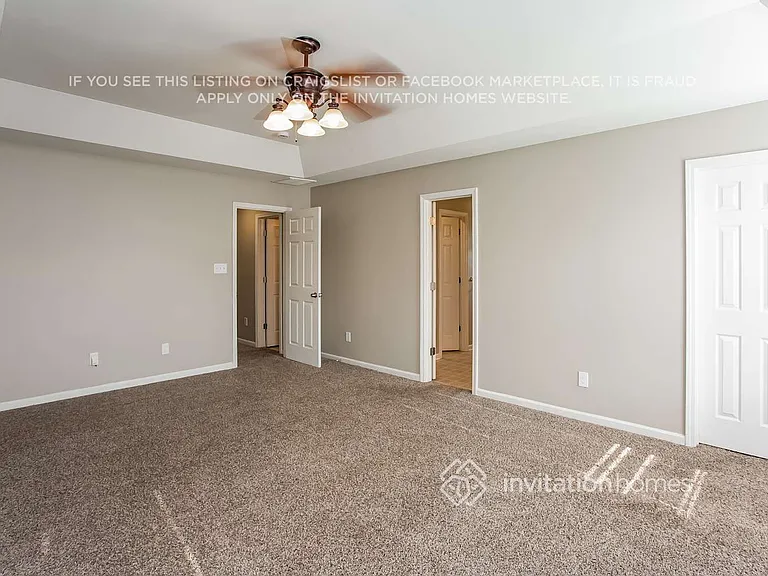 122 Elgin Ln — Photo 9