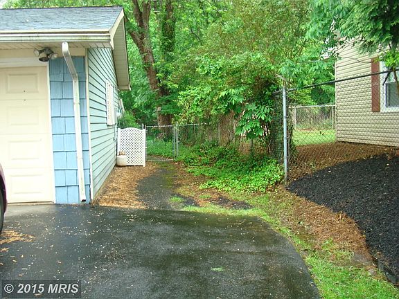 Extended driveway
