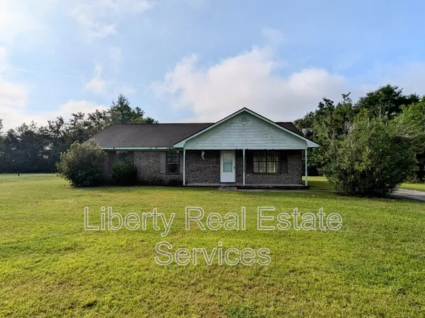 64 Kelly Ln, Hinesville, GA 31313