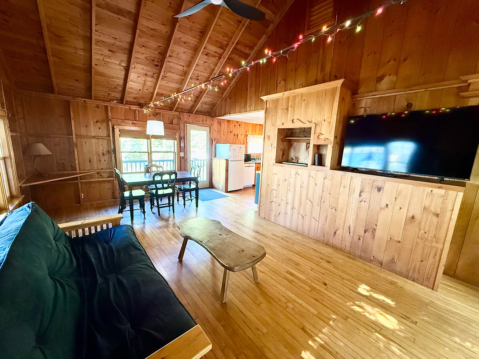 3 bed, 1500 sqft, $12,000 — Photo 3