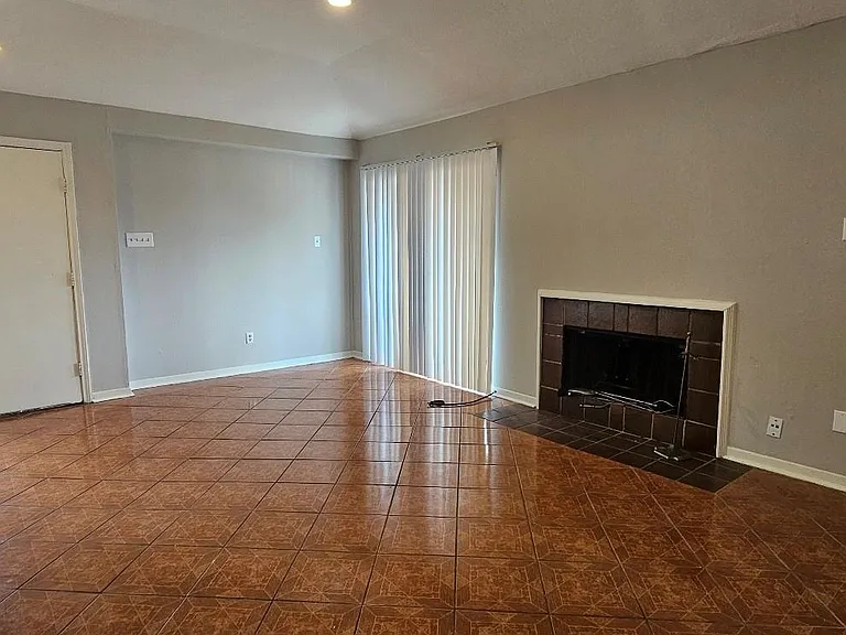 11507 Nobility Dr #C — Photo 3