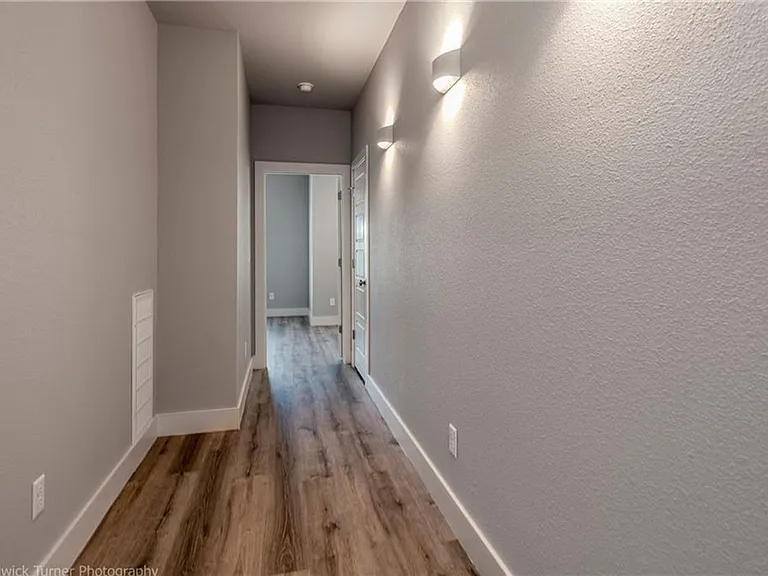 1508-1518 N Gregg Ave — Photo 13