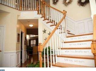 27 Lahawa Dr, Downingtown, PA 19335