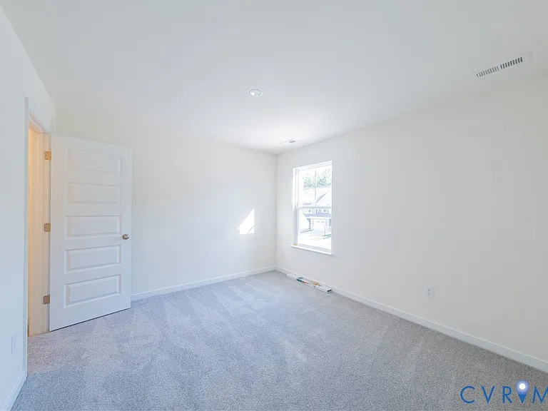18372 Palisades Ct — Photo 24