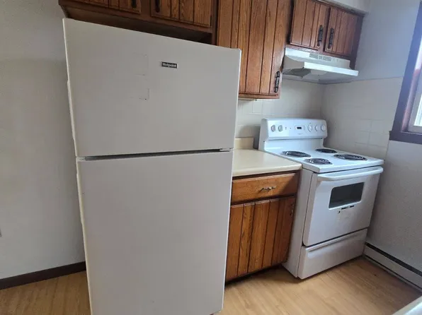 320 Littleton Ave #2A, Newark, NJ 07103