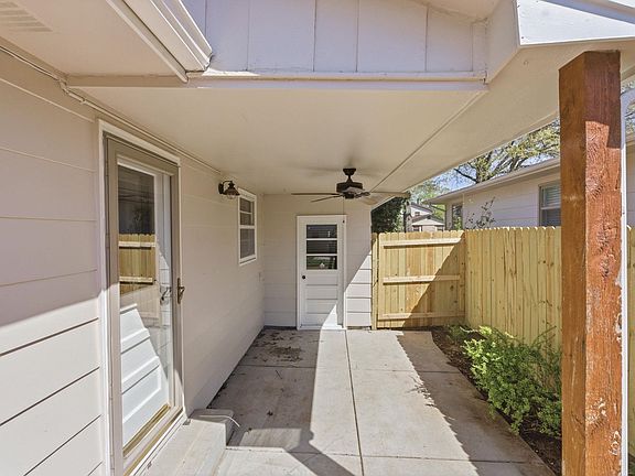 3rd image of 8149 E Grail St