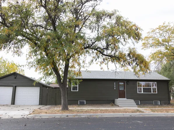 1327 E Dakota Ave, Pierre, SD 57501