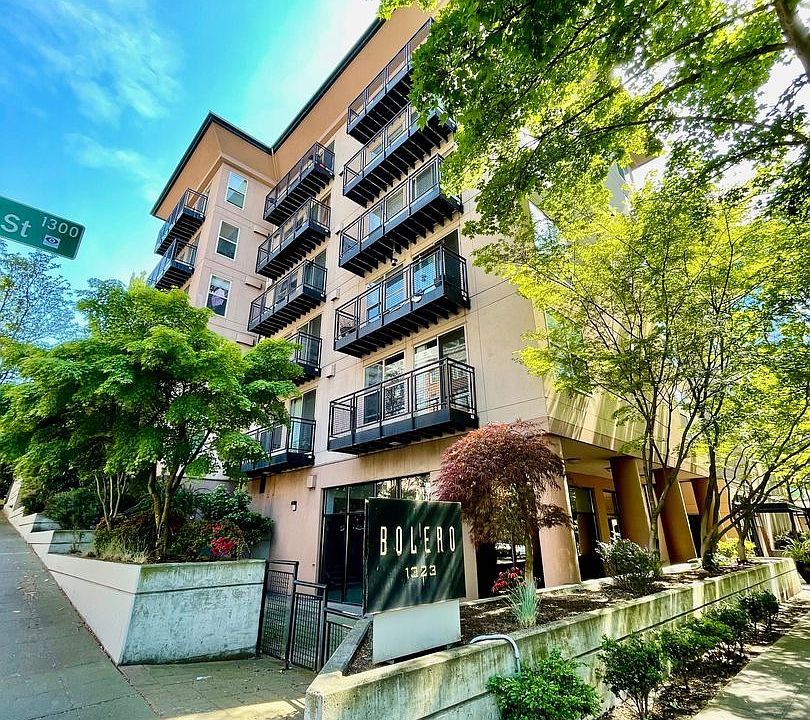 1st image of 1323 Boren Ave APT 608