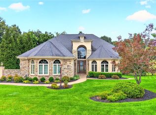 4800 Stonebridge Dr, Gibsonia, PA 15044