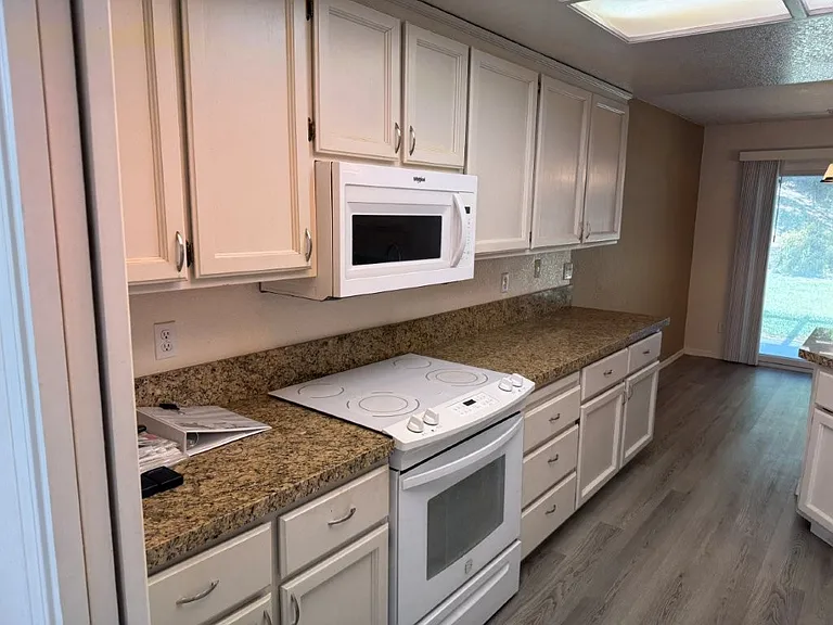 237 Sunridge Way — Photo 15
