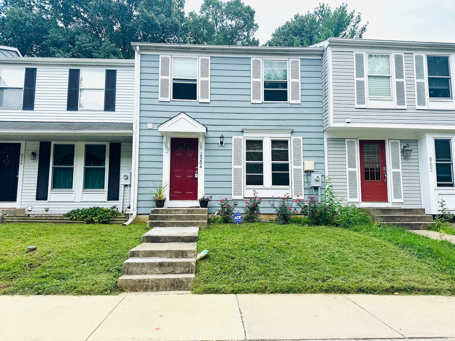 3 bed, 2.5 bath, 1540 sqft, $2,700 — Photo 1