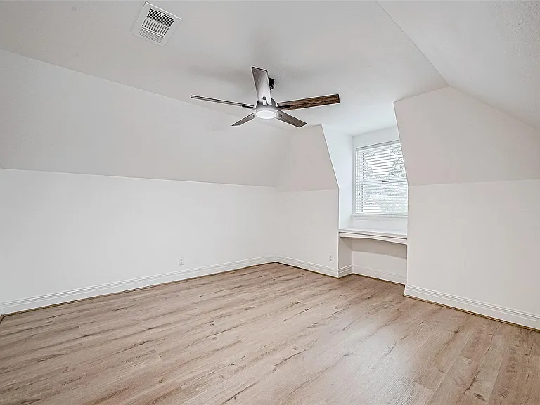 1739 Nocturne Ln — Photo 27