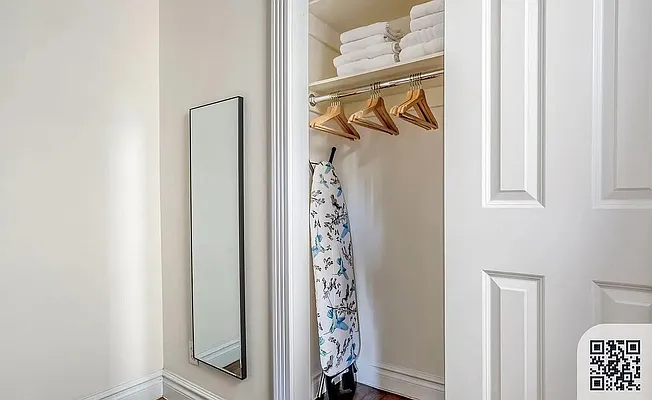 Rented by Voro New York | media 8