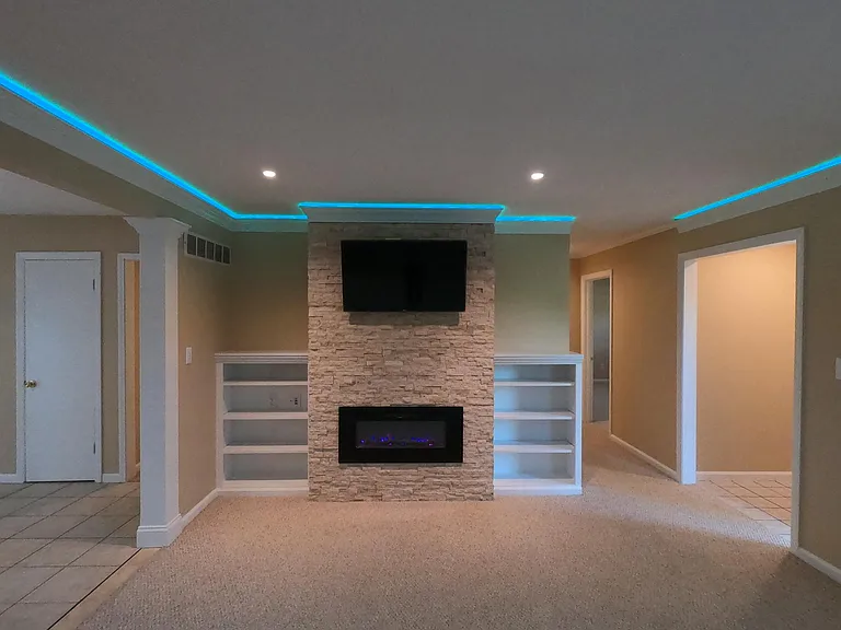 5830 Perry Ln — Photo 5