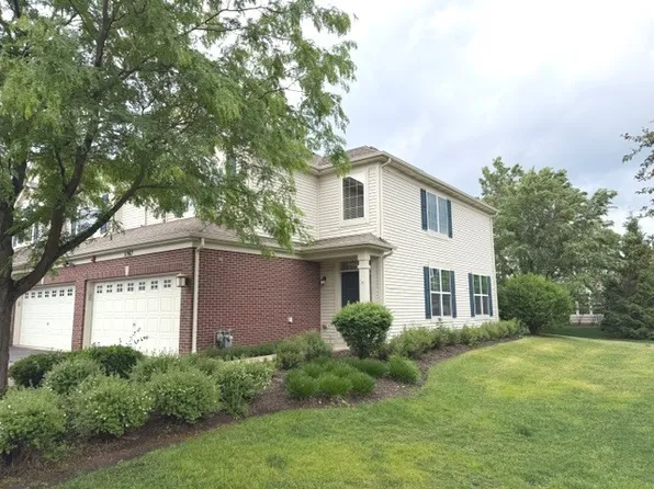 11967 Brunschon Ln #11967, Huntley, IL 60142