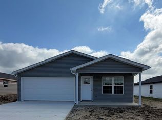16 High Garden St, Cape Girardeau, MO 63701