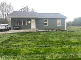 4240 Peavey St, Port Huron, MI 48060