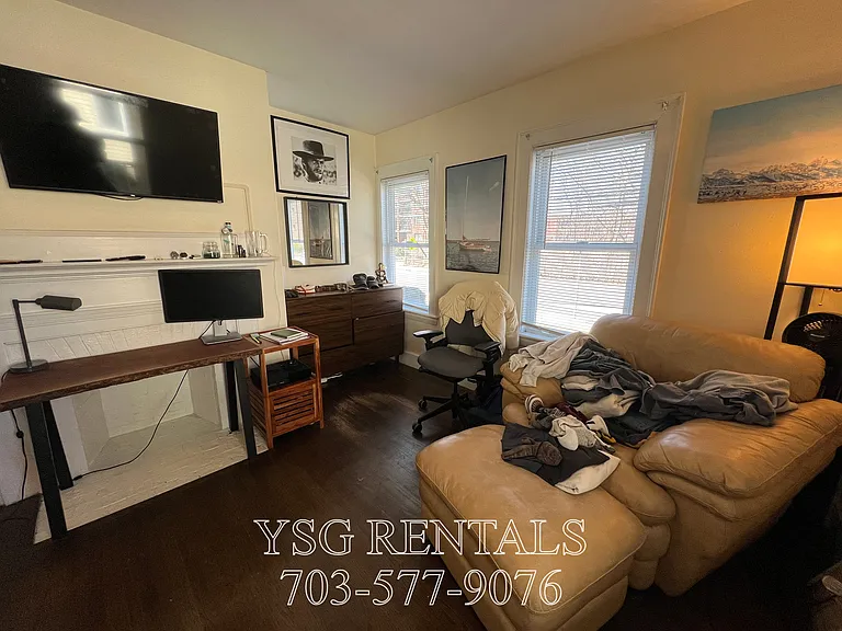 237 Everett St #237 — Photo 6