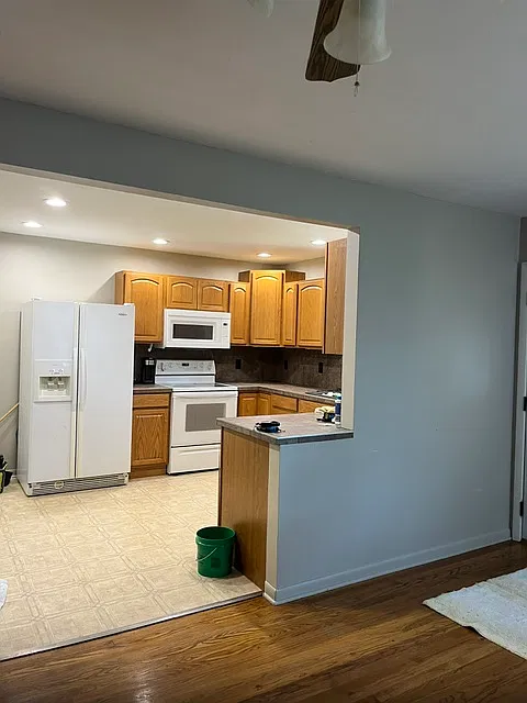 3 bed, 1000 sqft, $1,790 — Photo 4