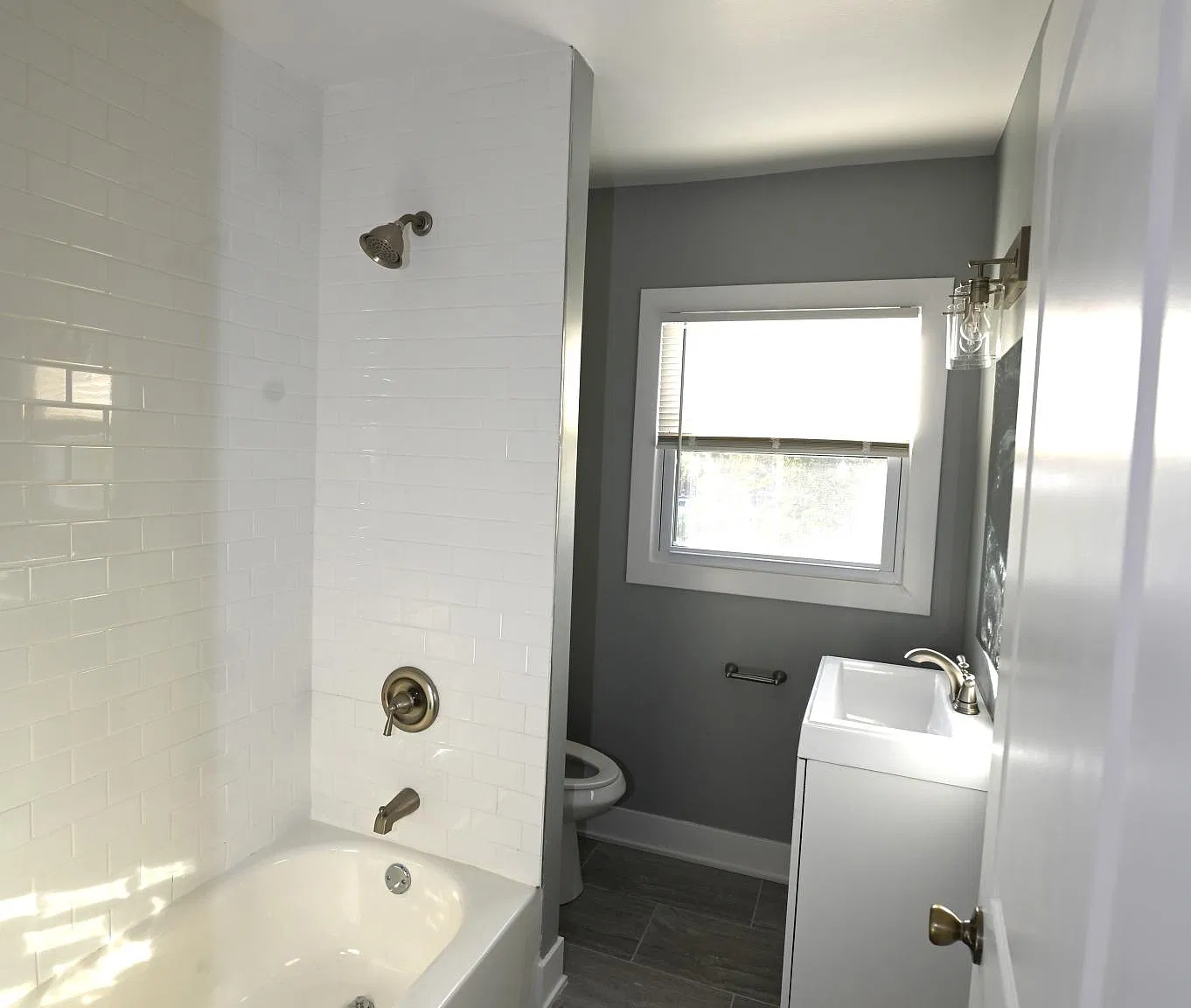 3 bed, 1016 sqft, $1,700 — Photo 3