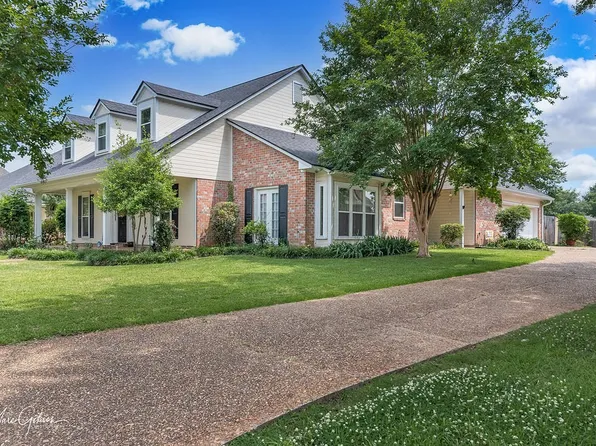 101 Prestwick Cir, Bossier City, LA 71111