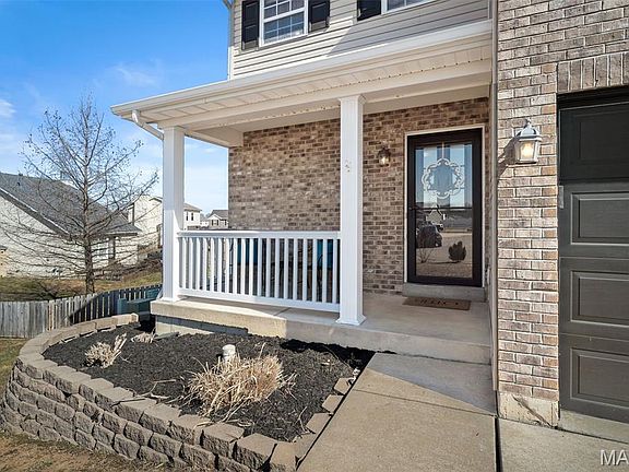 4th image of 25 Rivers Bend Ct