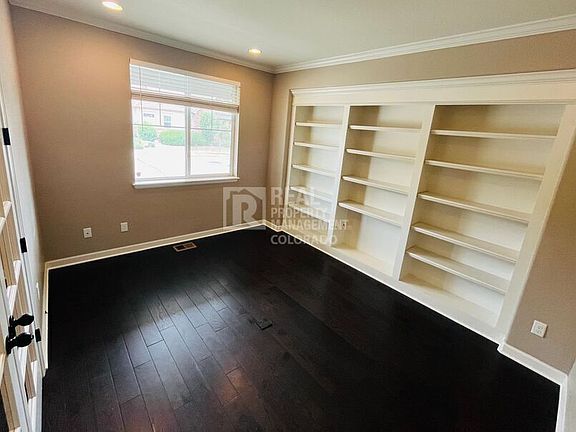 2nd image of 550 Gallegos Cir