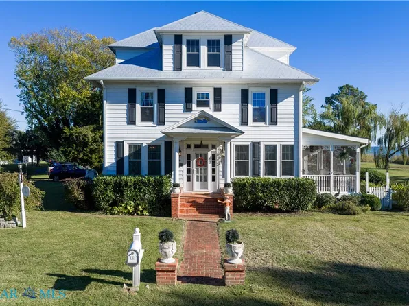 6473 Morattico Rd, Lancaster, VA 22503