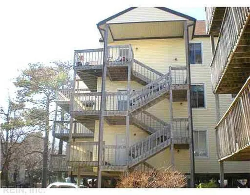 244 Portview Ave #4 Photo 1