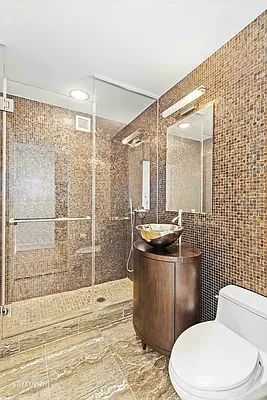 Rented by Douglas Elliman | media 8