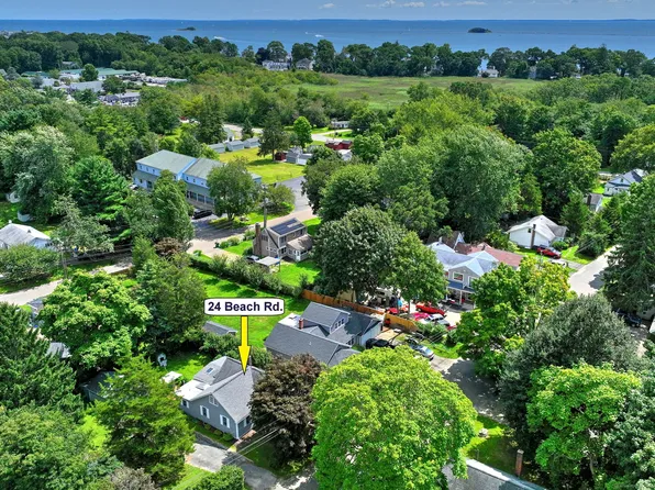 24 Beach Road, Clinton, CT 06413