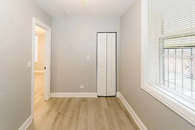 834 N Mozart St #2R — Photo 12